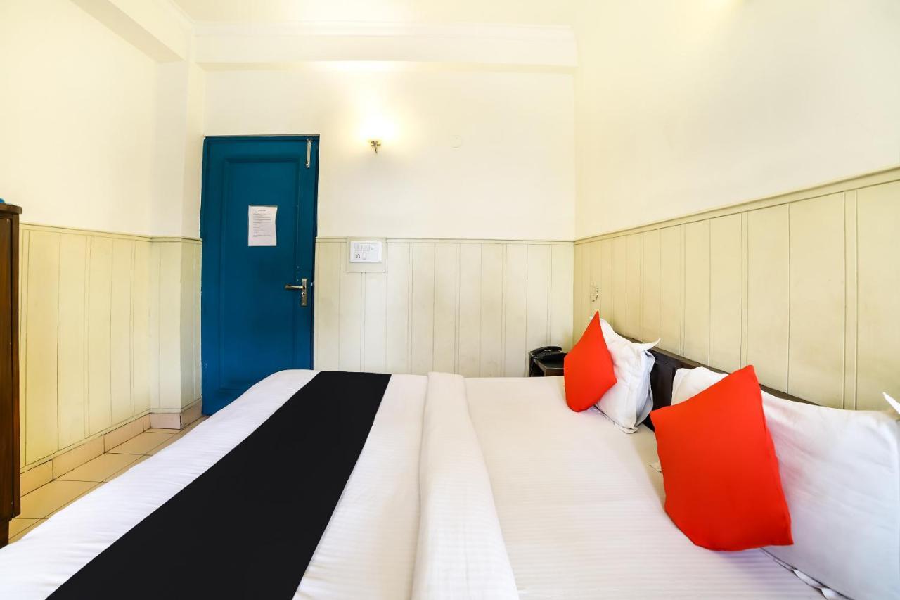 Capital O 48354 The Nest New Delhi Bagian luar foto