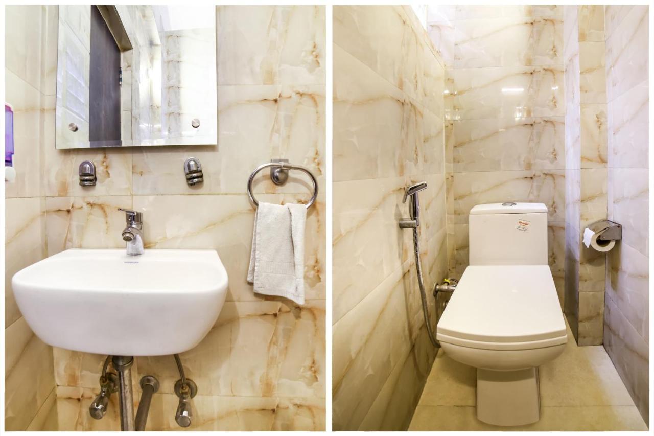Capital O 48354 The Nest New Delhi Bagian luar foto